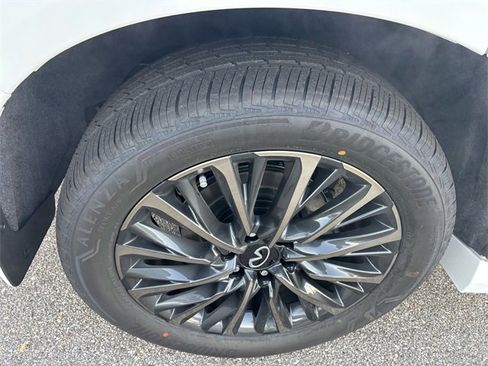 New 2026 INFINITI QX80 Autograph image 20