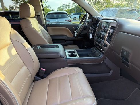 Used 2018 GMC Sierra 1500 Denali RWD image 21