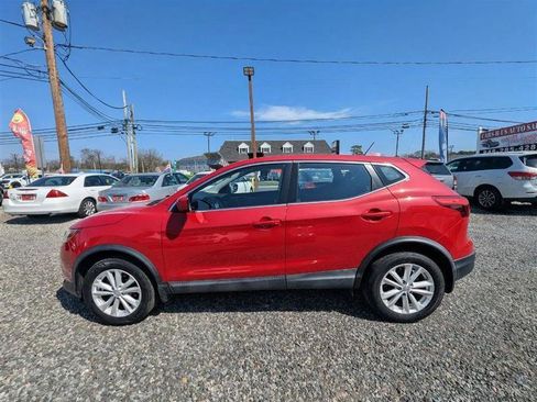 Used 2018 Nissan Rogue Sport S w/ S Appearance Package FWD image 8