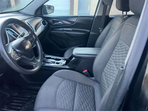 Used 2020 Chevrolet Equinox LT image 10