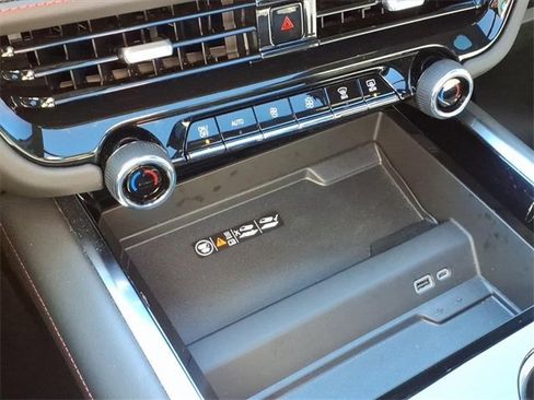 Used 2025 Chevrolet Tahoe RST w/ RST Capability Package image 12