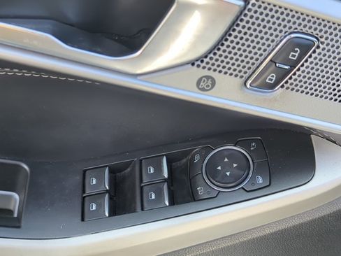 Used 2022 Ford Explorer Limited RWD image 14