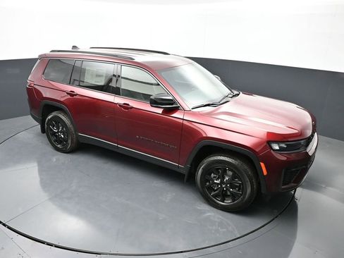 New 2026 Jeep Grand Cherokee L 4WD image 38