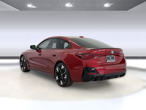 Certified 2025 BMW M440i RWD image 3