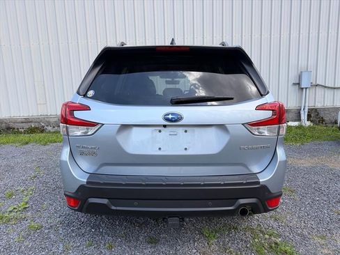 Used 2024 Subaru Forester Limited w/ Convenience Package image 13