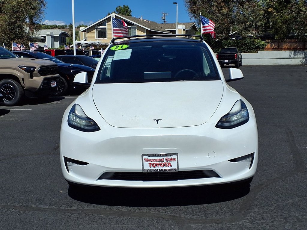 Used 2021 Tesla Model Y Long Range AWD/4WD image 3