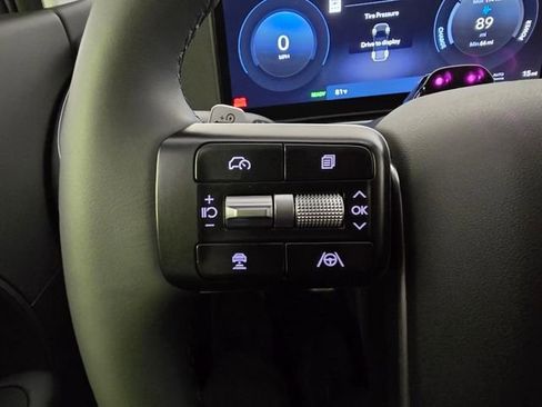 New 2026 Hyundai Ioniq 9 SE AWD/4WD image 18