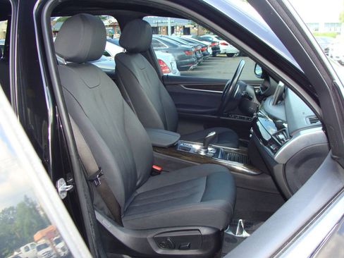 Used 2018 BMW X5 xDrive35i w/ Driving Assistance Package image 10