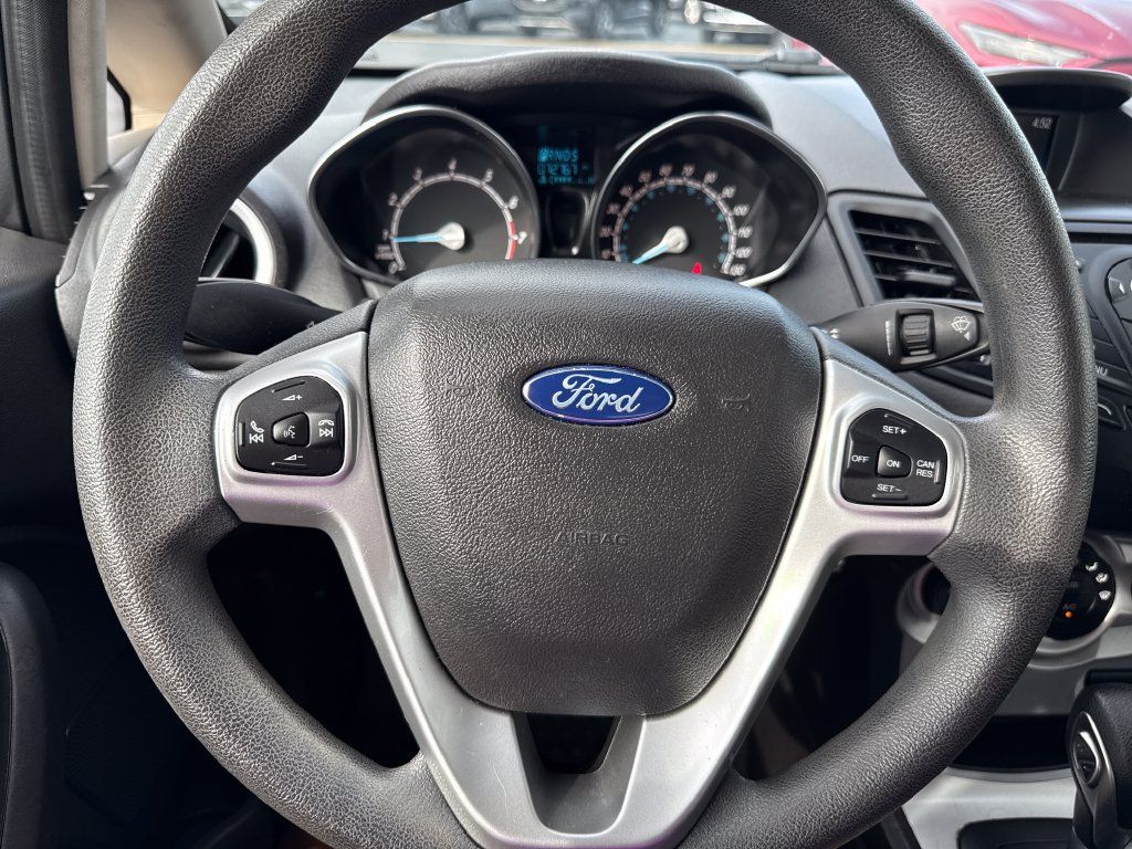 Used 2019 Ford Fiesta SE FWD image 8