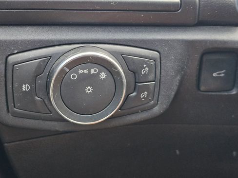 Used 2017 Ford Fusion Titanium image 14