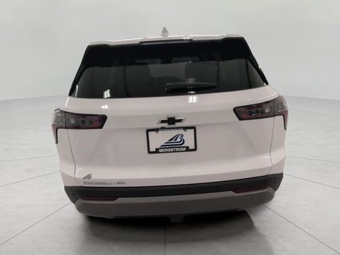Used 2026 Chevrolet Equinox LT w/ Convenience Package II AWD/4WD image 24