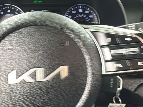 Used 2024 Kia Forte LXS w/ LXS Technology Package image 20