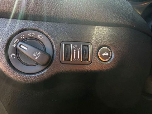 Used 2021 Dodge Challenger R/T w/ Blacktop Package image 26