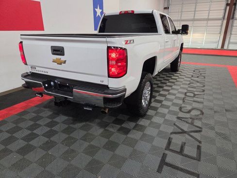 Used 2016 Chevrolet Silverado 2500 LT w/ LT Convenience Package image 26