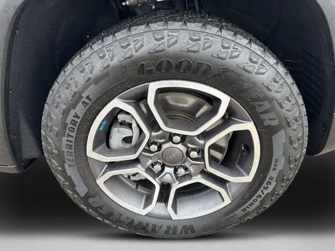 Used 2022 Jeep Grand Cherokee Trailhawk image 13