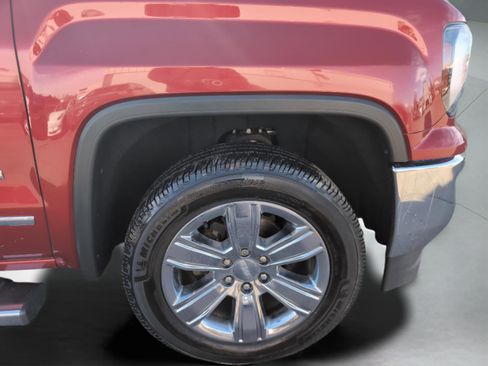 Used 2018 GMC Sierra 1500 SLT image 13