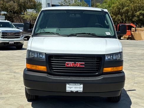 New 2026 GMC Savana 2500 Extended w/ Driver Convenience Package RWD image 5