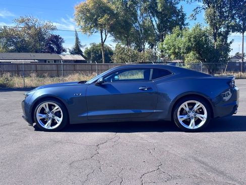Used 2022 Chevrolet Camaro LT w/ RS Package image 6