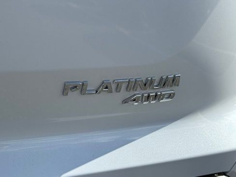 New 2025 Nissan Pathfinder Platinum w/ Cargo Package image 17