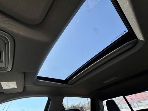 Used 2021 GMC Sierra 1500 Denali w/ Denali Ultimate Package image 15