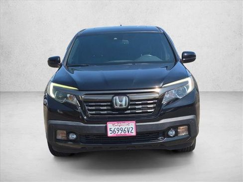 Certified 2017 Honda Ridgeline Black Edition image 2