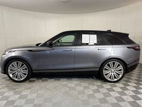 Used 2023 Land Rover Range Rover Velar R-Dynamic S image 3