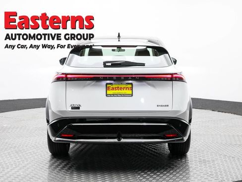 Used 2023 Nissan Ariya FWD image 6