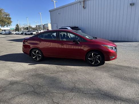New 2025 Nissan Versa SR image 4