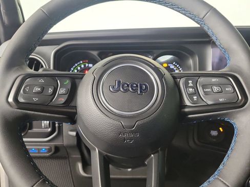 Used 2024 Jeep Wrangler Unlimited Rubicon 4xe w/ Capability Package AWD/4WD image 15