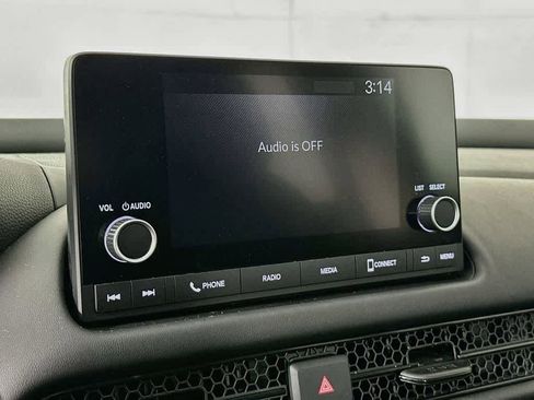 Used 2025 Honda HR-V LX image 16