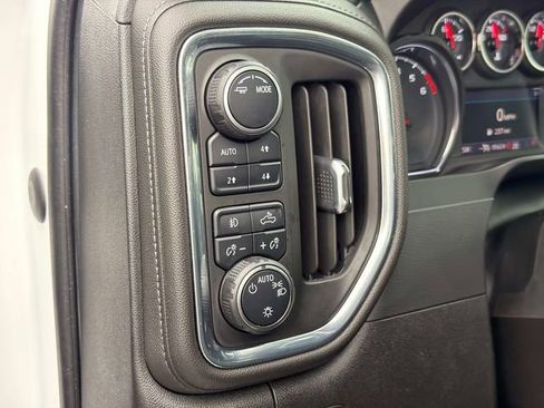 Used 2021 Chevrolet Silverado 1500 RST w/ All Star Edition Plus AWD/4WD image 26