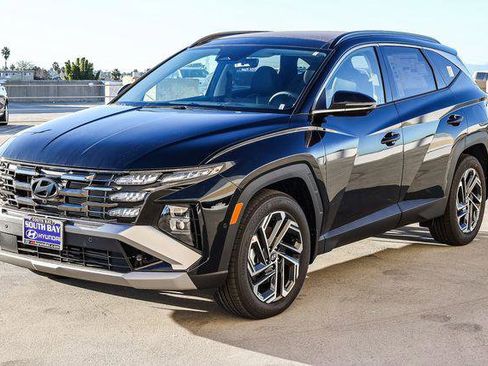New 2026 Hyundai Tucson Limited image 3