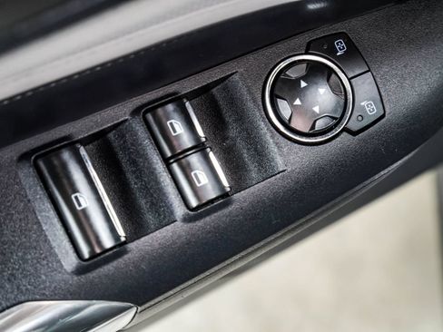 Used 2024 Ford Mustang Premium RWD image 38