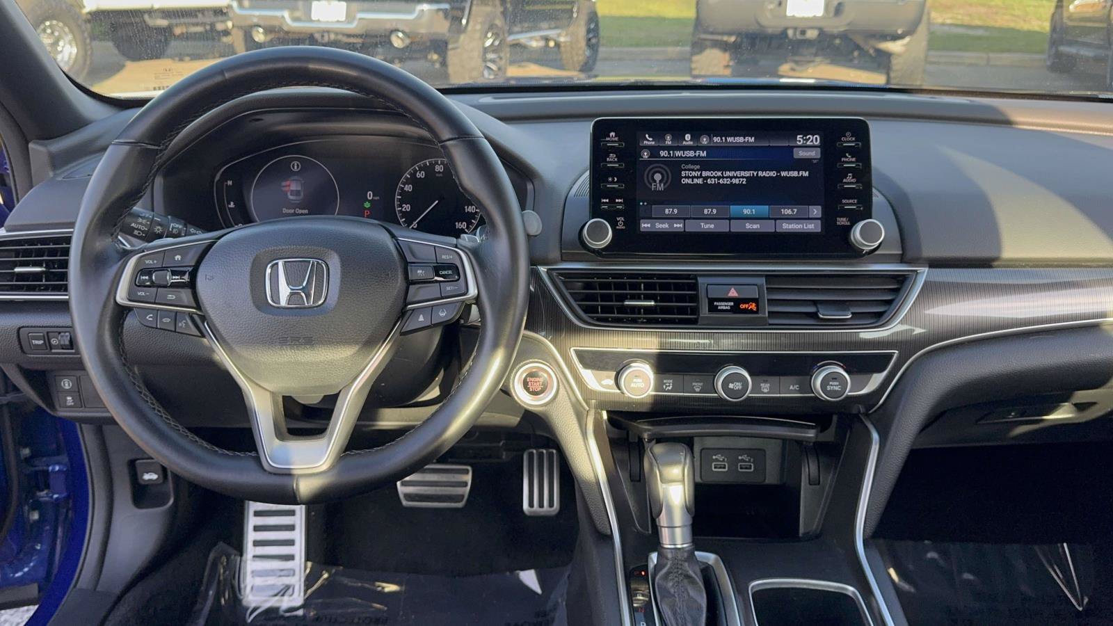 Used 2022 Honda Accord Sport image 14