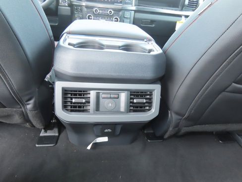 New 2026 Ford F250 Lariat w/ Black Appearance Package AWD/4WD image 22