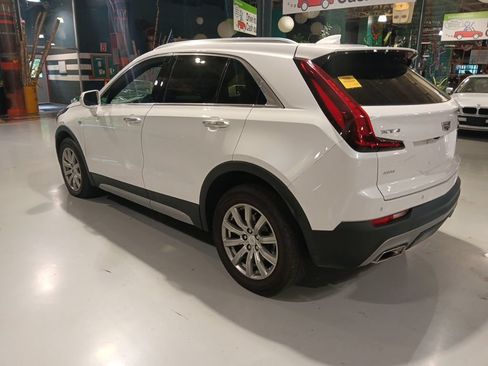Used 2021 Cadillac XT4 Premium Luxury AWD/4WD image 10