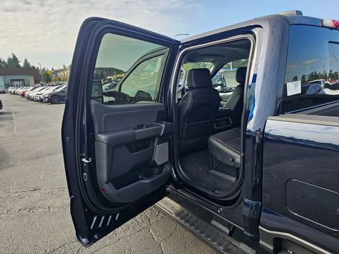 New 2025 Ford F350 Lariat w/ Black Appearance Package AWD/4WD image 16