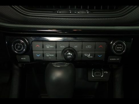 Used 2022 Jeep Compass Trailhawk w/ Trailhawk Convenience Group image 25