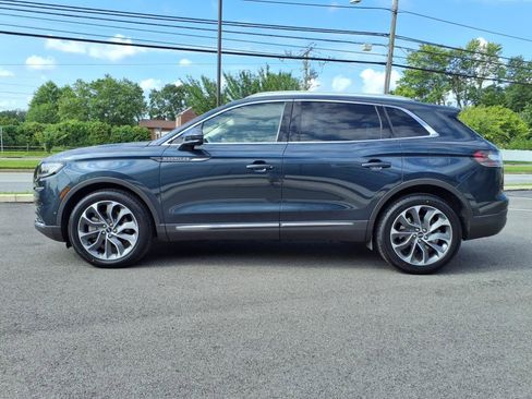 Certified 2022 Lincoln Nautilus Reserve w/ Equipment Group 201A image 4