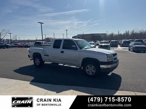 Used 2005 Chevrolet Silverado 1500 Z71 w/ Safe And Sound Package image 10