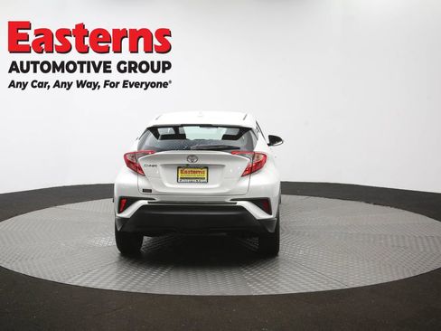 Used 2018 Toyota C-HR XLE FWD image 37