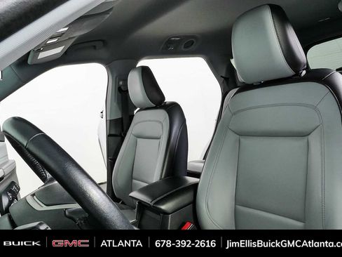 Used 2021 Ford Explorer XLT w/ Equipment Group 202A RWD image 5