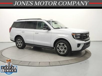 Used 2025 Ford Expedition Active
