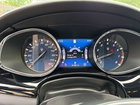 Used 2018 Maserati Quattroporte S GranSport Q4 image 16