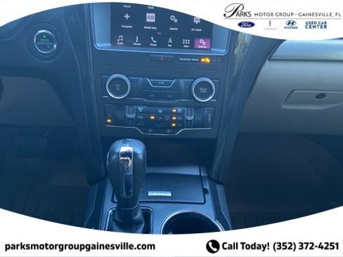 Certified 2019 Ford Explorer XLT w/ Equipment Group 201A image 18