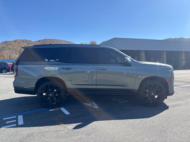 Used 2024 Cadillac Escalade Sport Platinum AWD/4WD image 6