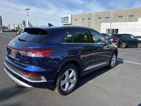 Used 2023 Audi Q4 e-tron Premium w/ Convenience Package AWD/4WD image 6