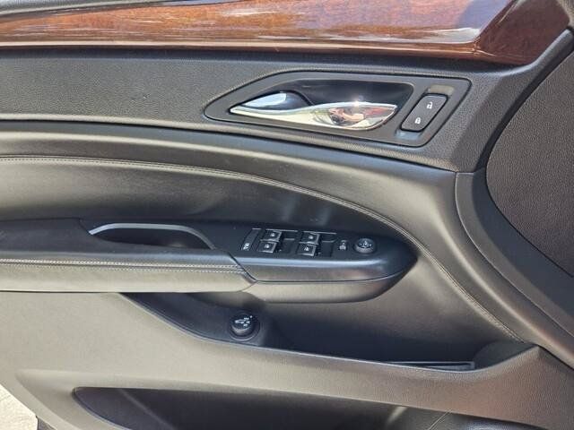 Used 2014 Cadillac SRX Performance w/ Driver Assist Package FWD image 12