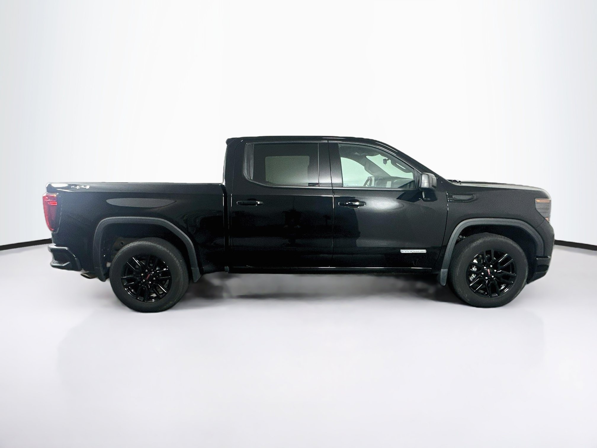 Used 2024 GMC Sierra 1500 Elevation AWD/4WD image 10