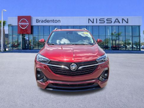 Used 2022 Buick Encore GX Essence w/ Sport Touring Package FWD image 2